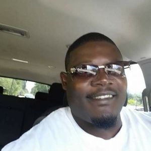 Meet your Posher, Lawrence